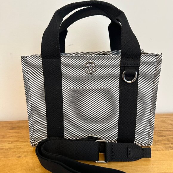 Lululemon Two-Tone Canvas Mini Tote Bag 4.5L - Picture 1 of 5